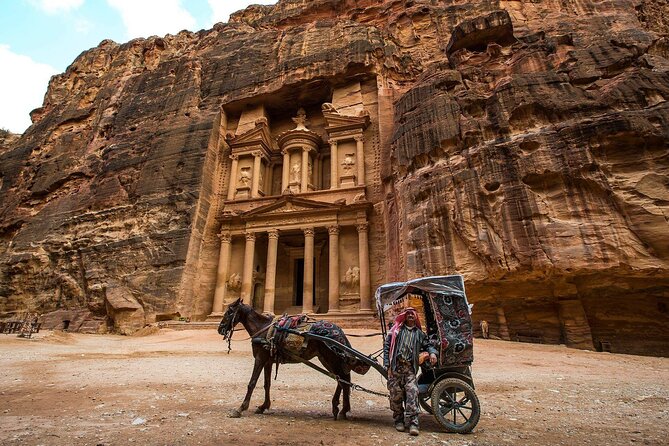 Full Day Petra and Wadi Rum Tour from Amman - What the $200 price really covers
