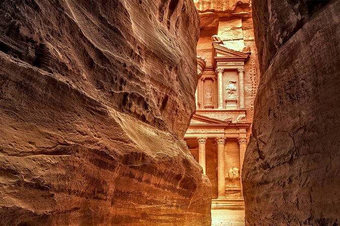 Full-Day Private Tour in Petra and Wadi Rum from Aqaba - From carved stone to Wadi Rum by jeep