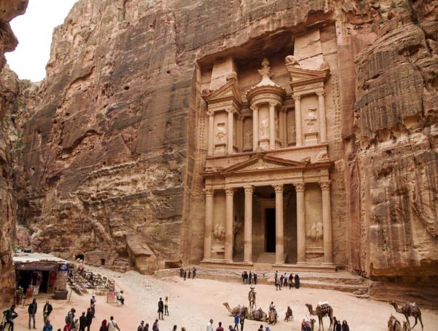 Full-Days Tours Petra from Amman - A long road from Amman to the rose-red city
