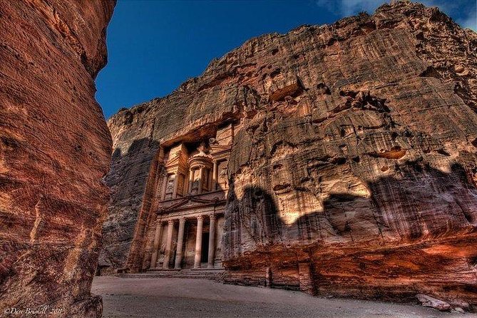 Golden Triangle : Aqaba - Petra - Wadi Rum 04 Days / 03 Nights - Wadi Rum by 4x4: two hours in the Valley of the Moon