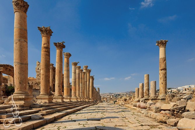 Half Day Tour to Jerash from Amman - The Nymphaeum and South Theatre