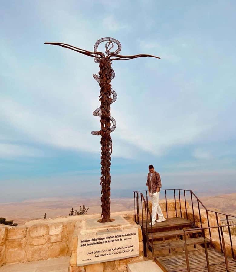 Half Day Tour To Madaba and Mount Nebo From Amman - Madaba’s St. George’s Church and the mosaic map