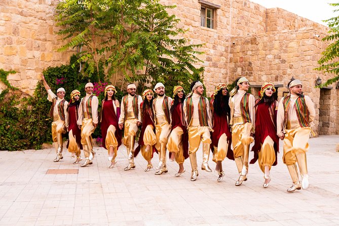 Henna Fantasia - Jordan Folklore Night - A brief fashion show before the dances