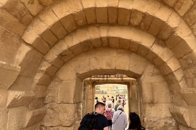 Jerash and Ajloun Castle Full-Day Tour from Amman or Airport - Three hours among the ruins of Jerash