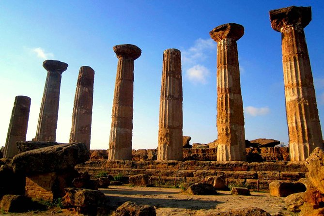 Jerash Half-Day Tour From Amman - The one-hour ride north from Amman