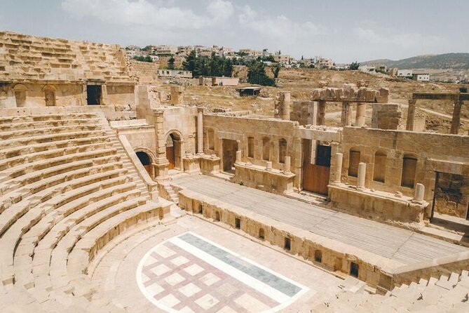 Jerash Half-Day Tour From Amman - The Oval Plaza and the colonnaded street