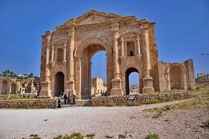 Jerash one day tour from Amman - The ride from your Amman hotel