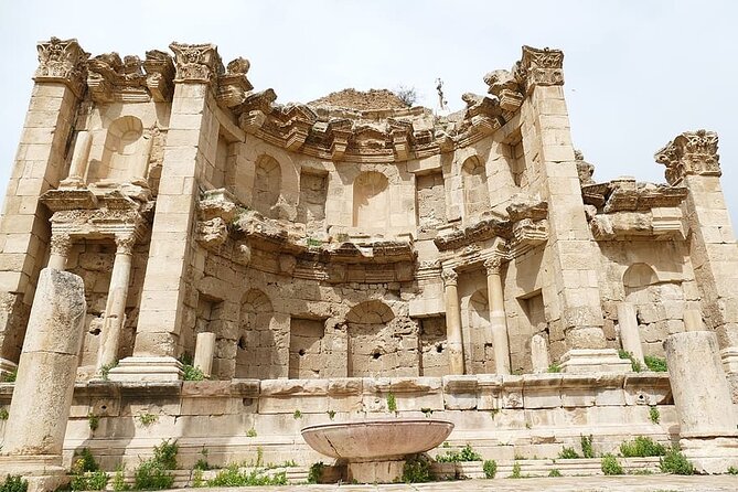 Jerash Sightseeing transportation from Amman - Twenty minutes at the Jerash Archaeological Museum