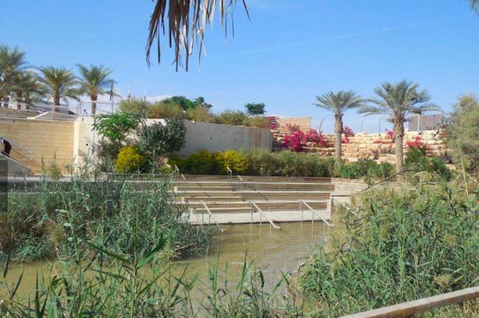 Jordan River Baptism Site Private Tour - Reaching the Baptism Site and the minibus connection