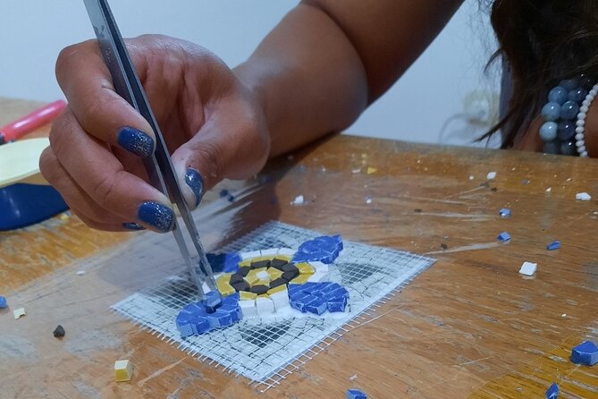 Mosaic Art Class in Amman - How Samir shapes the experience