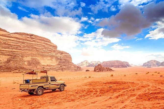 One Day Tour to Wadi Rum From Amman - Leaving Amman on the Desert Highway