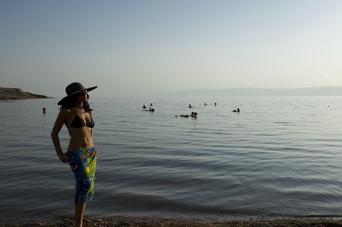 Petra and the Dead Sea Day Tour from Amman - Who should choose this day tour