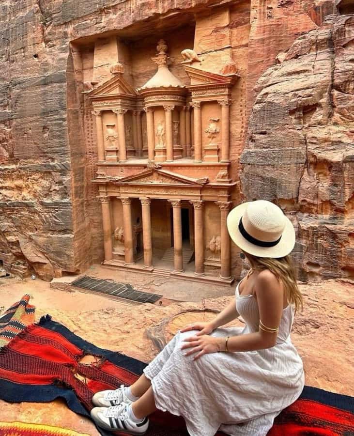 Petra Full-Day Private or Group Tour From Amman - The ride from Amman to Petra