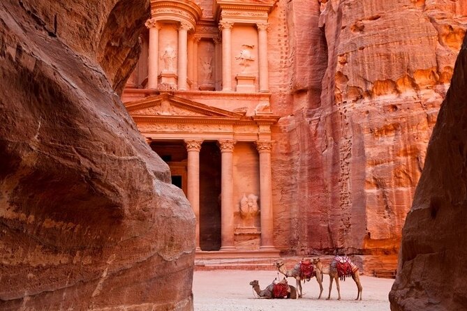 Petra One Day Tour From Aqaba / Aqaba Port ( Cruise Ship) - The long road from Aqaba to Petra