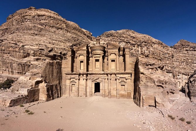 Petra & Wadi Rum (1 Day Private tour) - Entering Petra and reaching the Treasury
