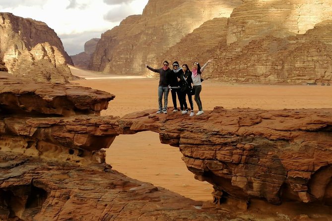 Petra & Wadi Rum in 3 Days from Amman Airport - Day 1: From Queen Alia Airport to Petra