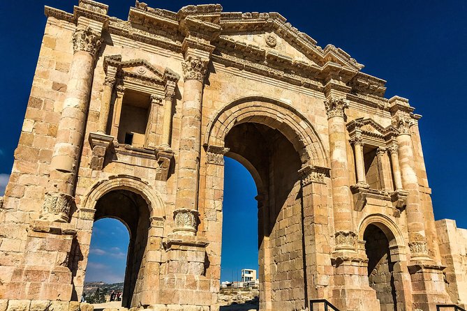Private Full Day Jerash and Amman City Sightseeing Tour - The Oval Plaza and Jerash’s best photographs
