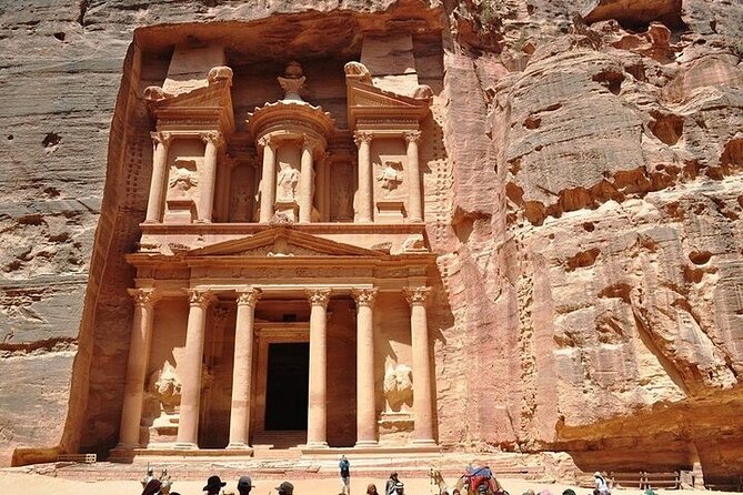 Private Full Day Tour from Amman to Petra - Leaving Amman for the three-hour drive