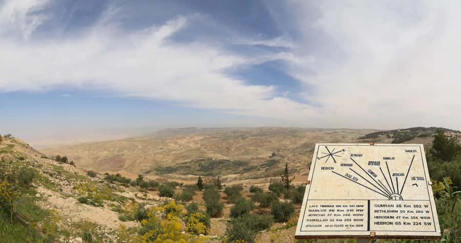 Private/group: Dead sea, Nebo , Madaba and baptism site tour - Leaving Amman for Madaba’s mosaic map