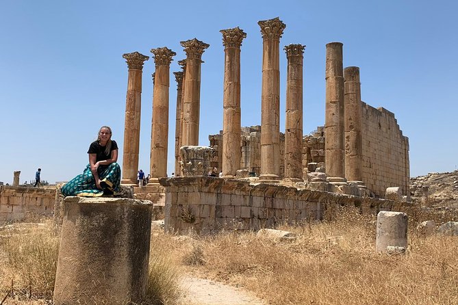 Private Guided Umm Quais and Jerash tour with lunch - The drive to Jerash and a local lunch