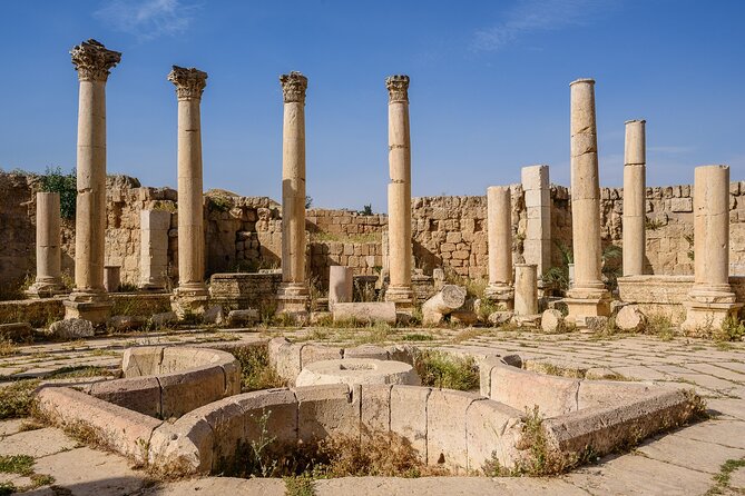 Private Half Day Tour in Jerash From Amman - The drive north from Amman