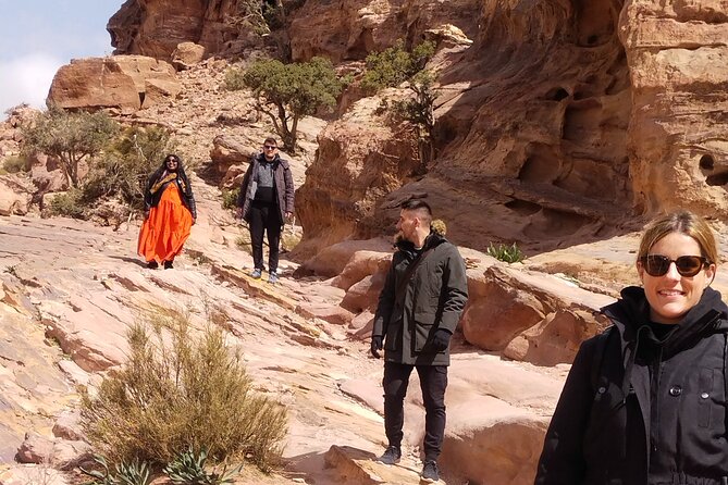 Private Half-Day Tour of Petra with Lunch - How private is this private tour?