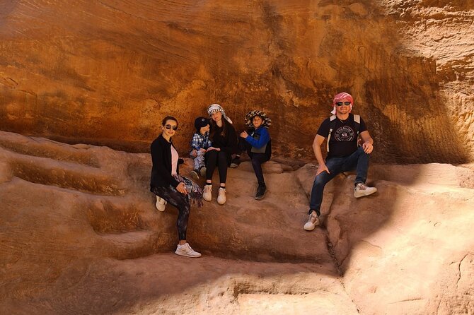 Private Half-Day Tour of Petra with Lunch - Lunch inside a Petra family’s cave home