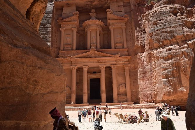 Private Petra and Little Petra Round-Trip Transfers from Amman - What the private car adds