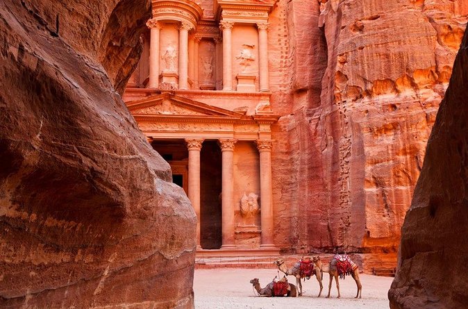 Private Petra Day Trip Including Dead Sea from Amman - Walking through Petra’s 1.2-kilometer Siq