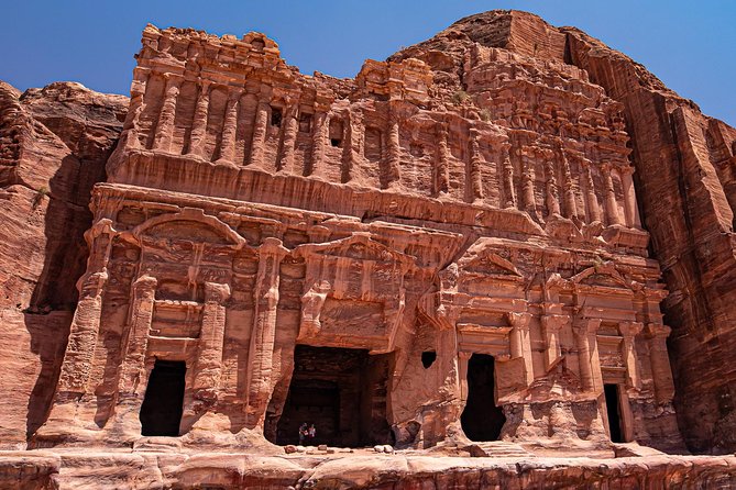 Private Petra Round-Trip from Amman - The southbound drive and the refreshment stop