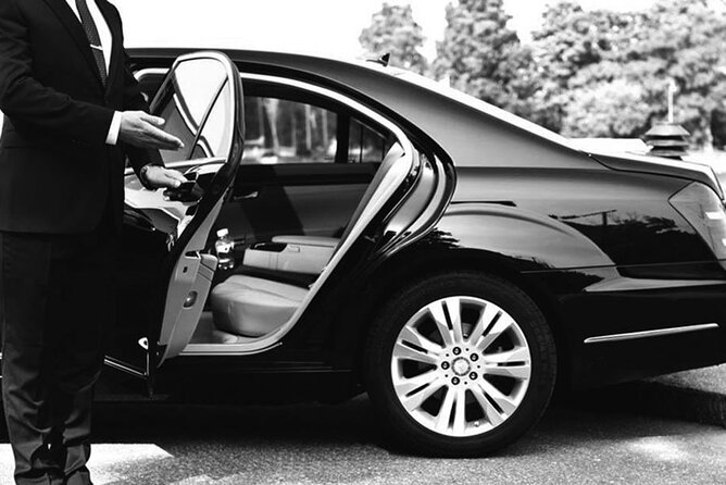Private Transfer From Petra to Amman or Airport With Optional - Practical booking advice