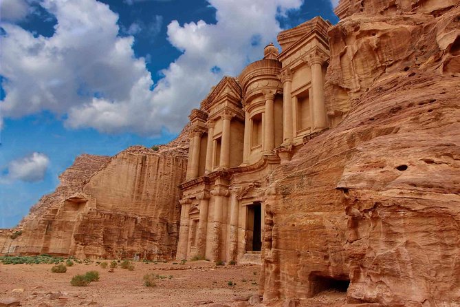 Private transfer Petra to/from Wadi Rum - Pickup details that can save you trouble