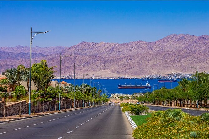 Private Transfers from Amman City Inside Jordan and Vice Versa - Amman to Aqaba: a long road with changing views