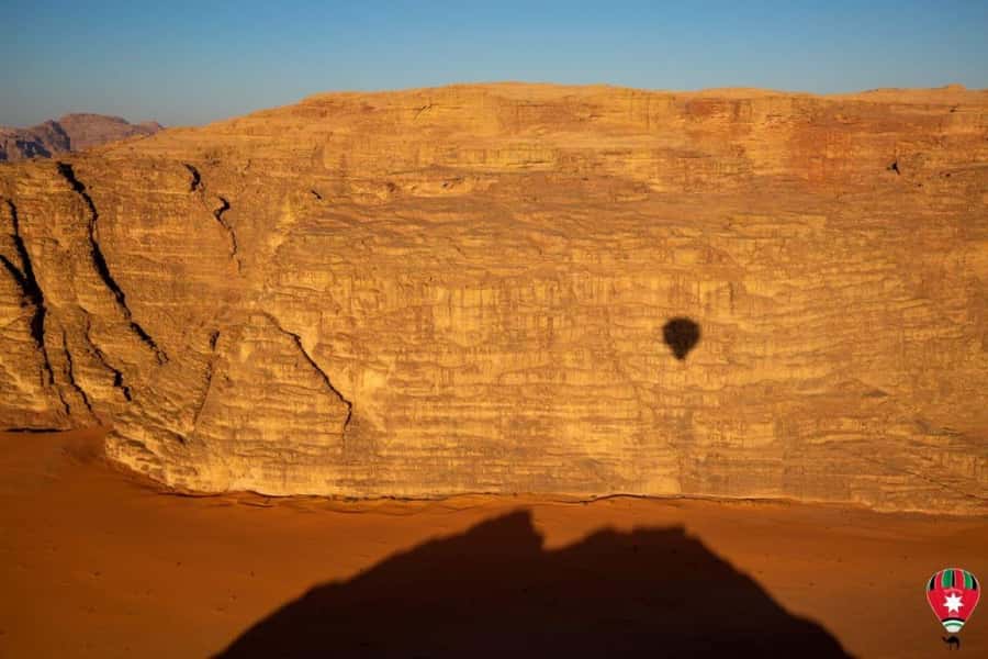 Wadi Rum: Balloons Over Rum - The safety briefing and boarding process